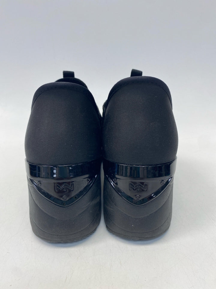 Skechers US Shoe Size 8 Black Heels
