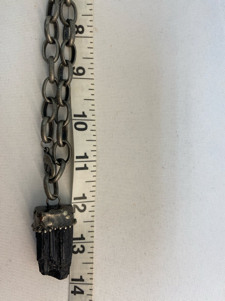 Silver Color Black Stones Necklace