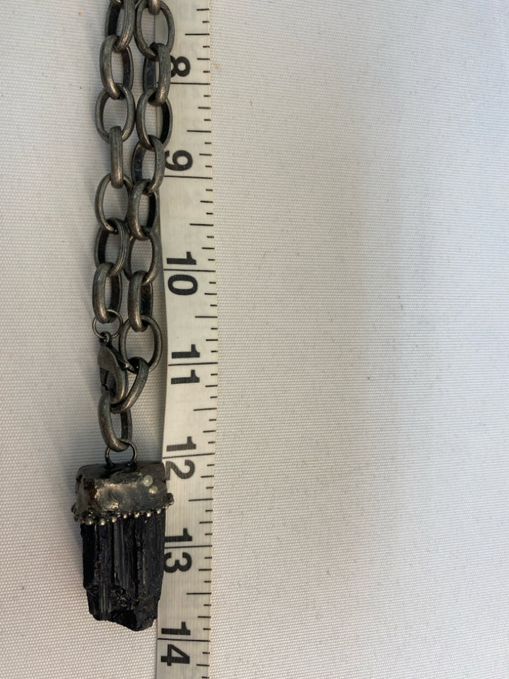 Silver Color Black Stones Necklace