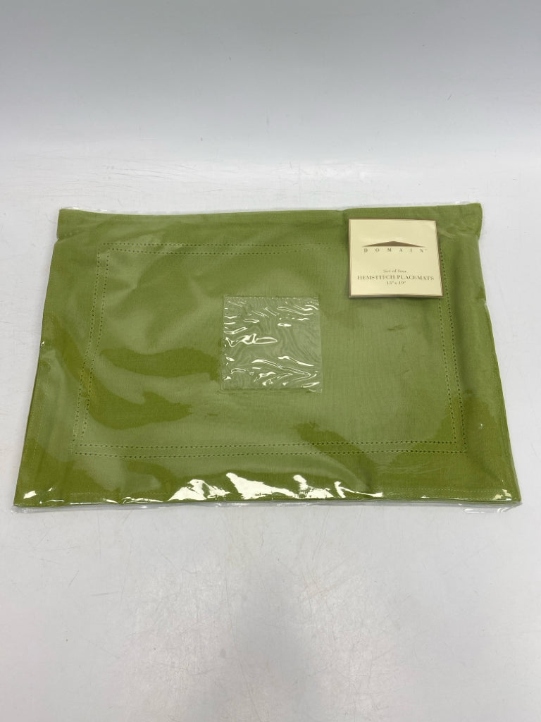 NEW/PKG Green Placemats