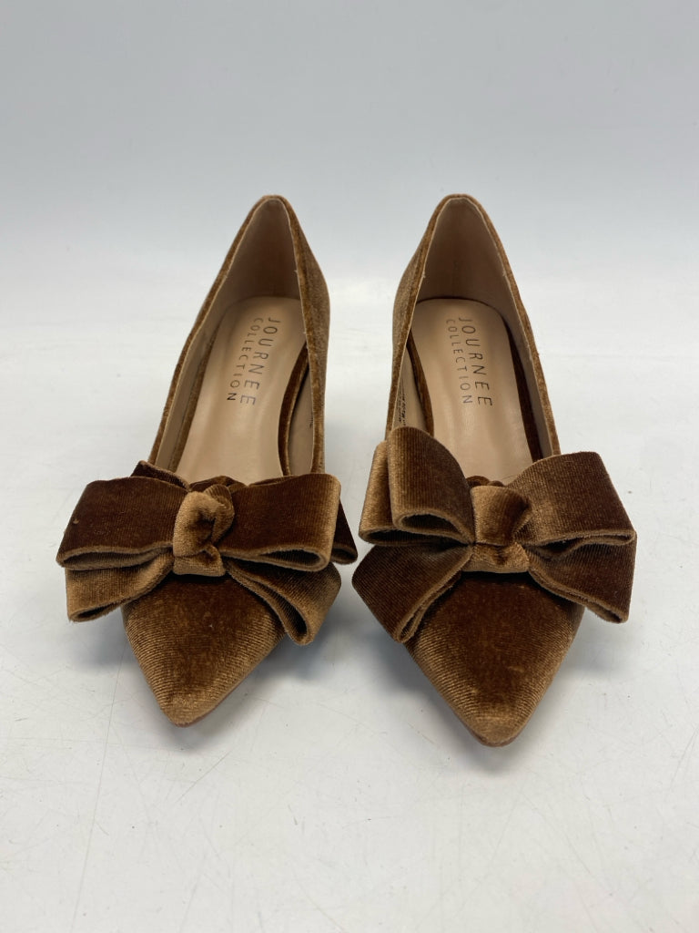 Journee US Shoe Size 5.5 Brown Bow(s) Velour Heels