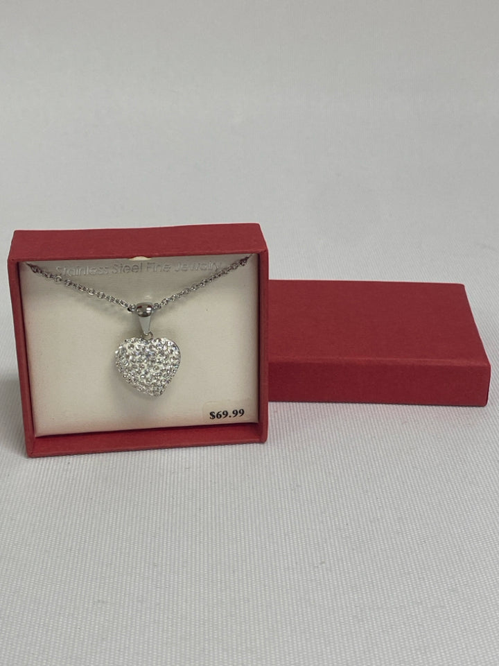 NEW/BOX Silver Color Clear Hearts Necklace