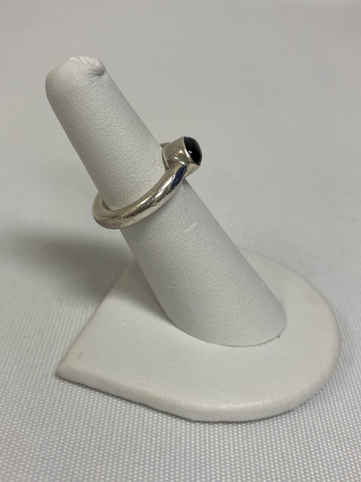 Silver Black Stones Ring