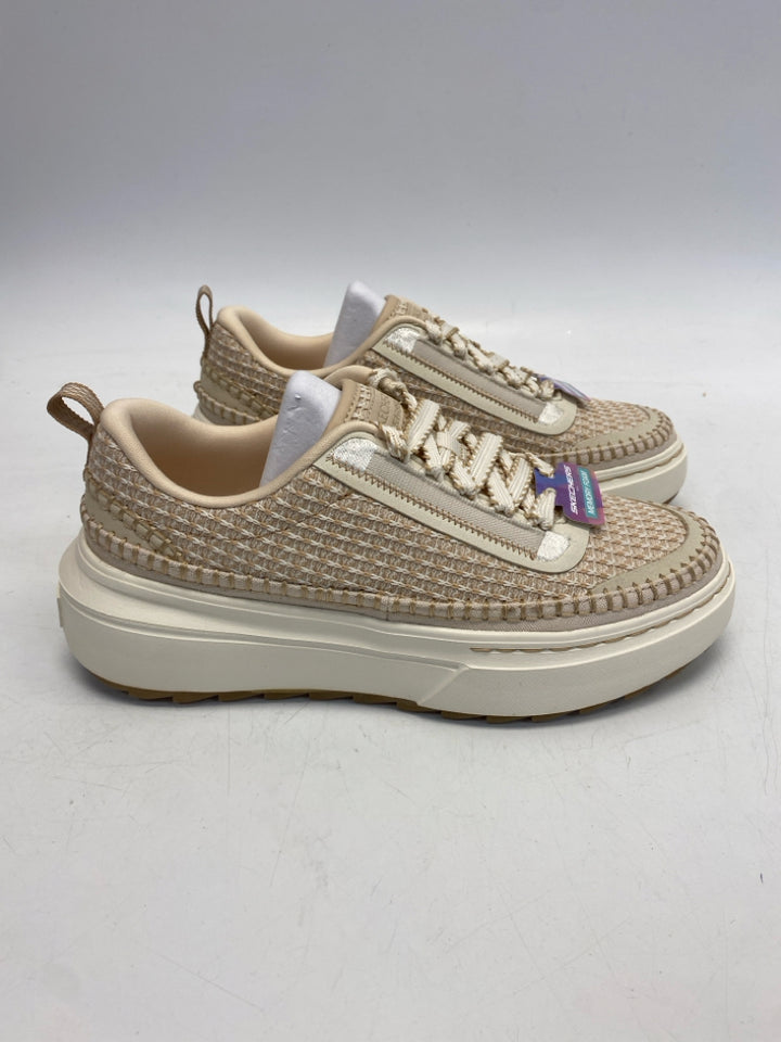 NWT Skechers US Shoe Size 8.5 Cream Sneakers
