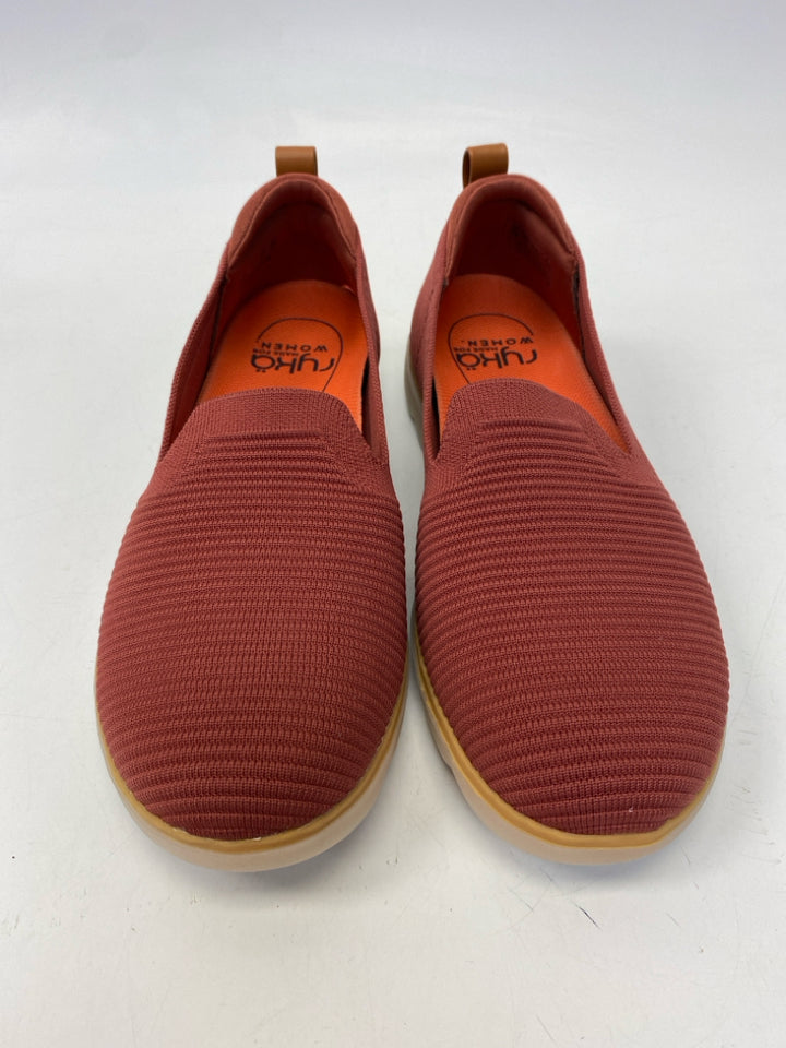 NWOT Ryka  Size 9.5 Dark Red Fabric Sneakers