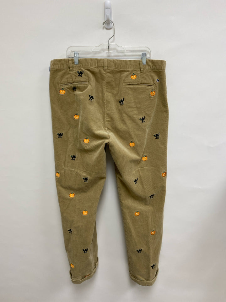 CASTAWAY NANTUCKET Size 40 Khaki Black/Orange Jack O&