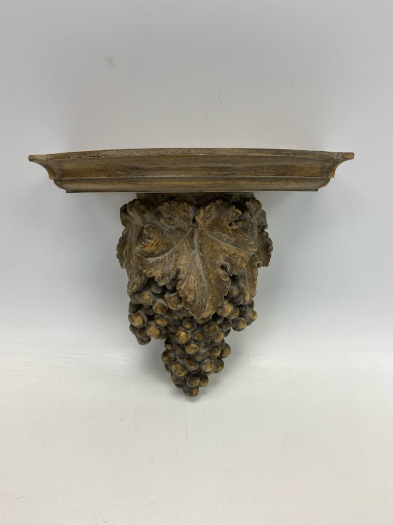Brown Grapes Wall Hanging