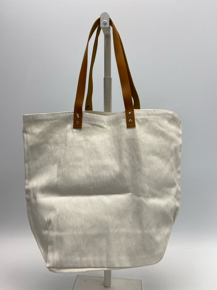 NWT  Size Cream Turquoise Word(s) Tote Bag