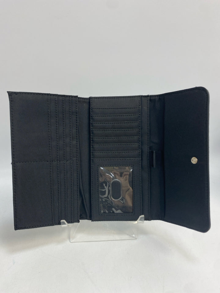 Nine West Black Silver Wallet