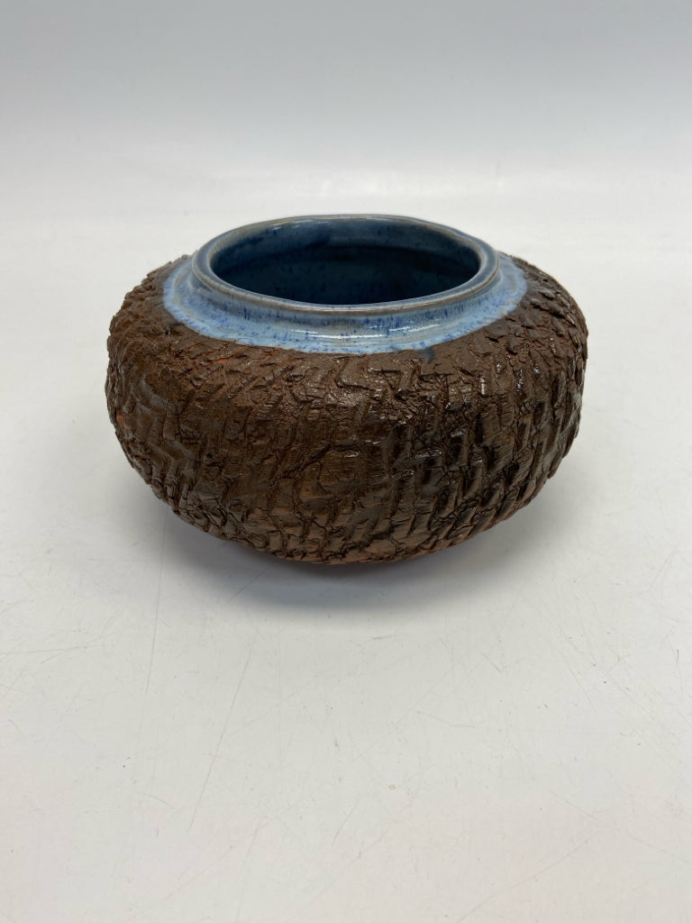 Brown Blue Trimmed Pottery