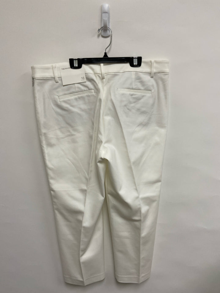 NWT LOFT  SIZE  16P White Plus Size Pants