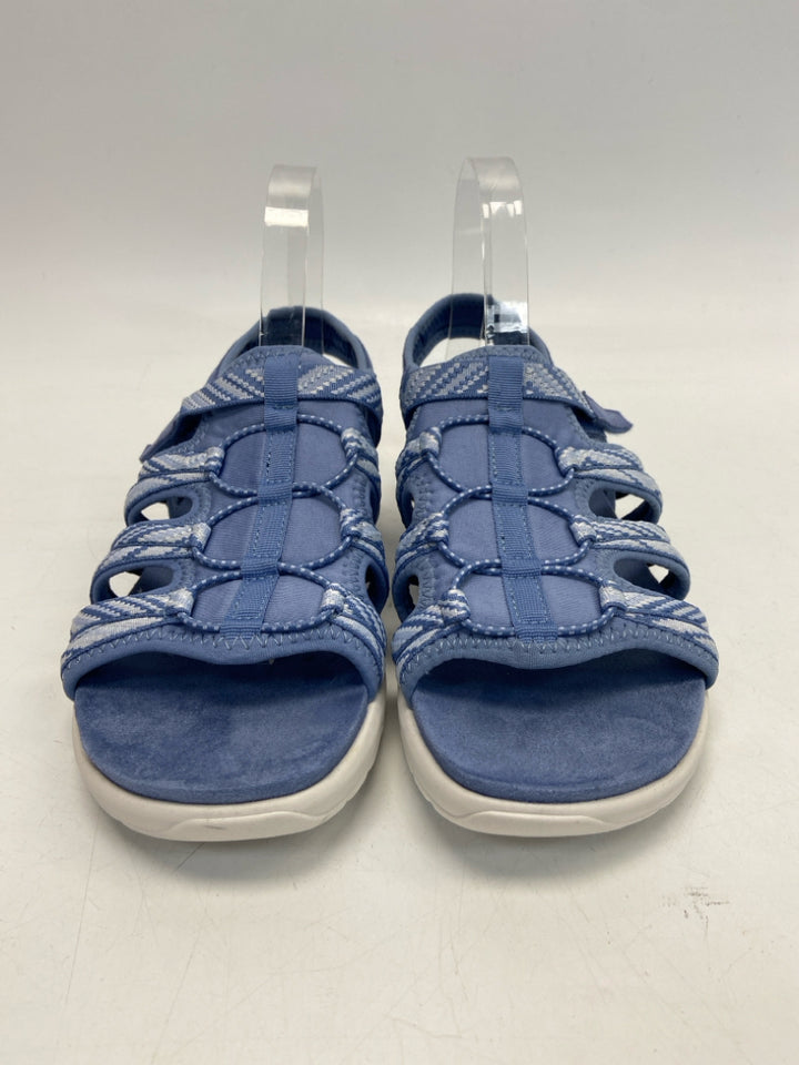 Easy Spirit  Size 9.5 Periwinkle Sandals