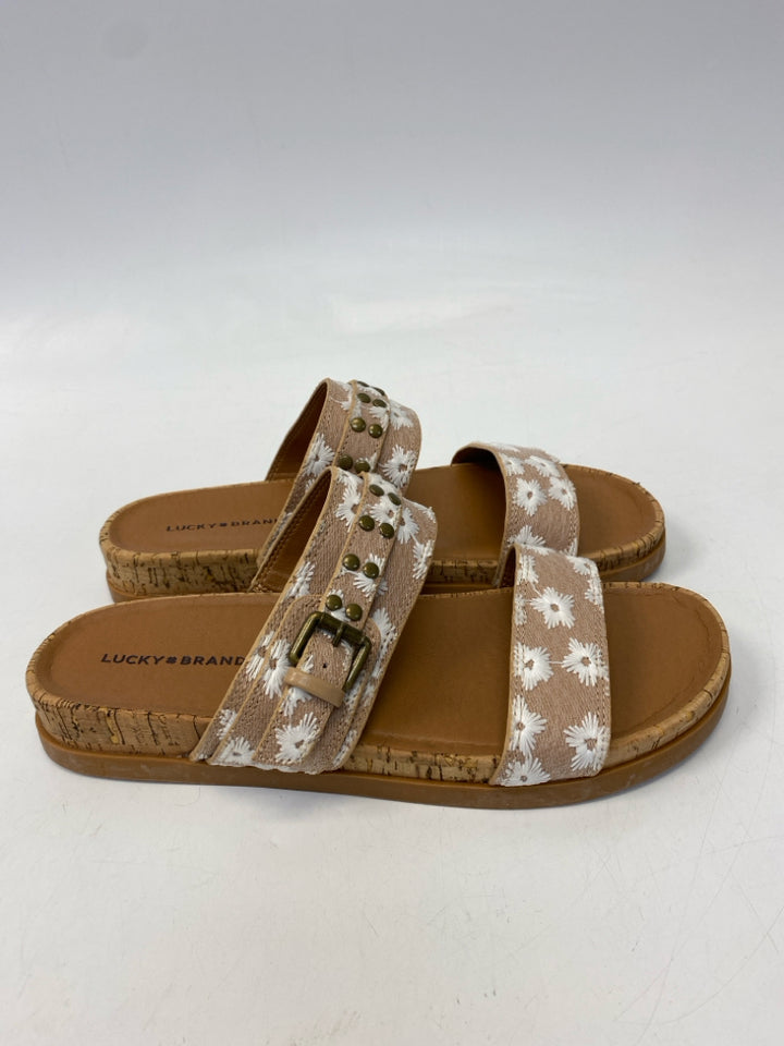 Lucky Brand  Size 8.5 Tan/Wht Studded Sandals