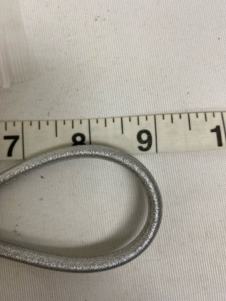 Gray Silver Fabric Necklace