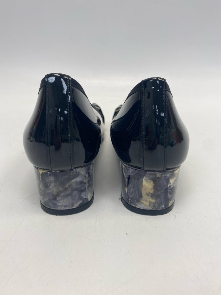 fs/ny  Size 8.5 Black Patent Heels
