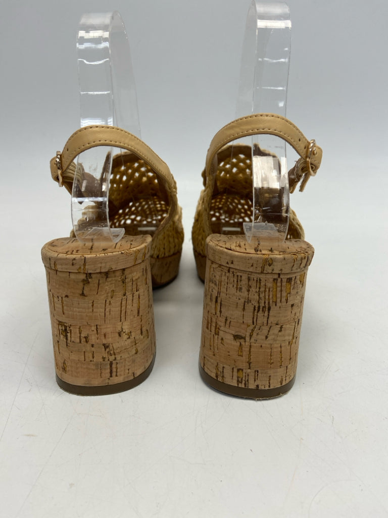 NWOT Aerosoles  Size 8 Brown Woven Sandals