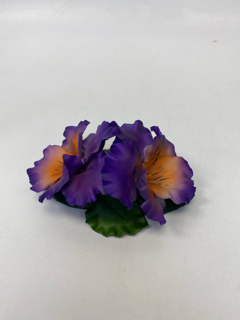 Capodimonte Purple Orange Figurine
