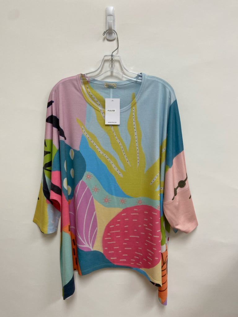 NWT Atelier 5 Size OSFA Blue Pink/Multi Abstract Ladies Sweater