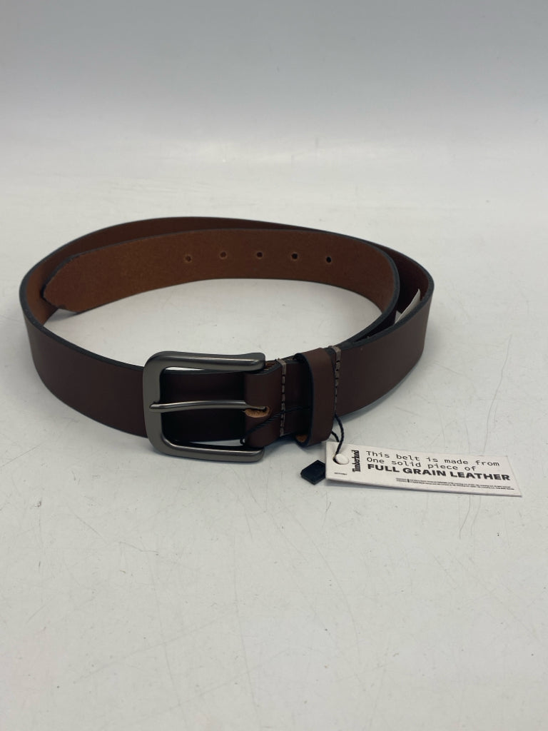 NWT Timberland Size 38 Brown Men&