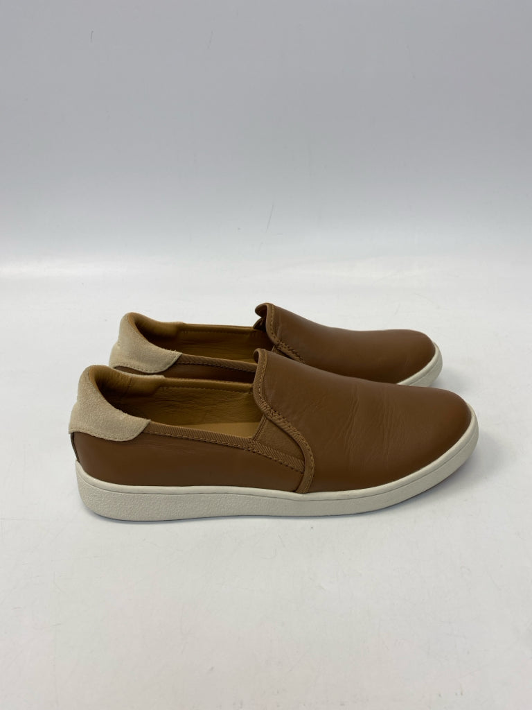 UGG  Size 9.5 Brown Sneakers