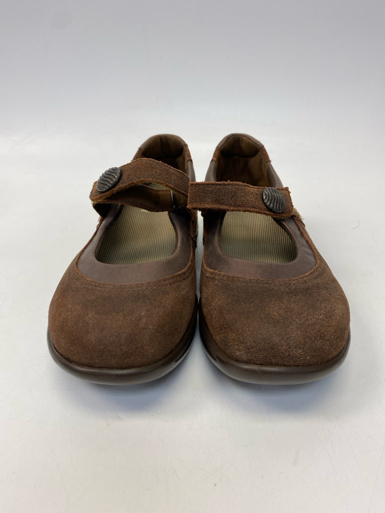 Sas  Size 6.5 Dark Brown Flats