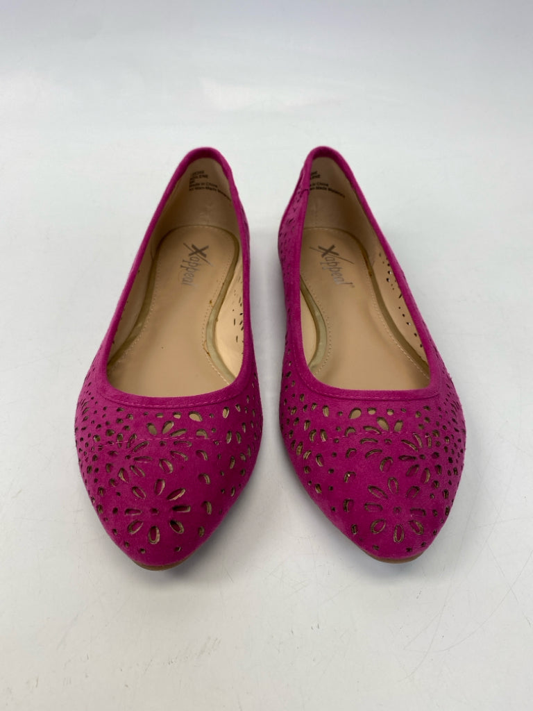 Size 8 Fuchsia Perforated Flats