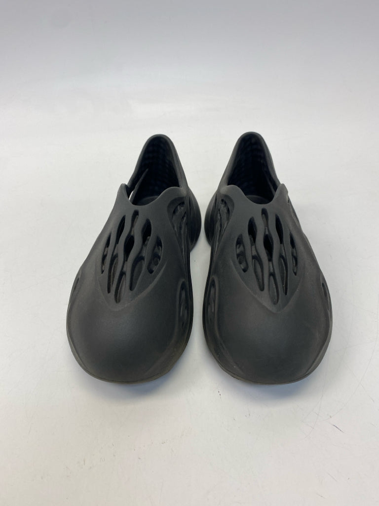 Adidas SIZE 1 Black Cut-Out Boy&