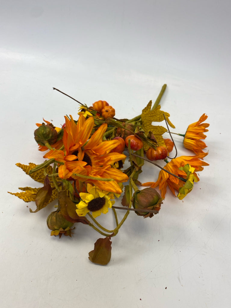 NWT Orange Green Sunflower Fall