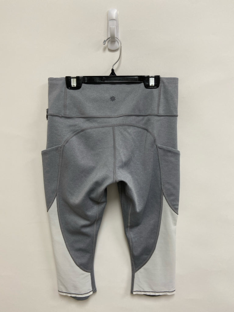 Athleta Size S Gray White Trimmed Athletic Capri