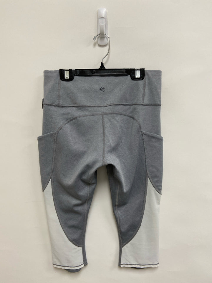 Athleta Size S Gray White Trimmed Athletic Capri