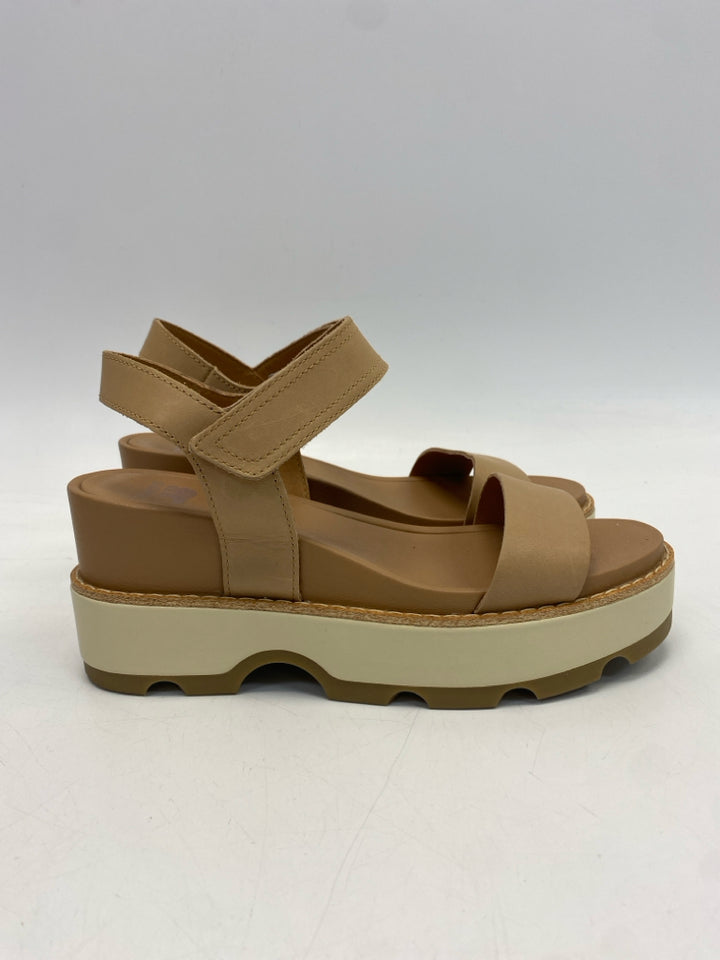 NWOT Sorel  Size 8.5 Brown Sandals