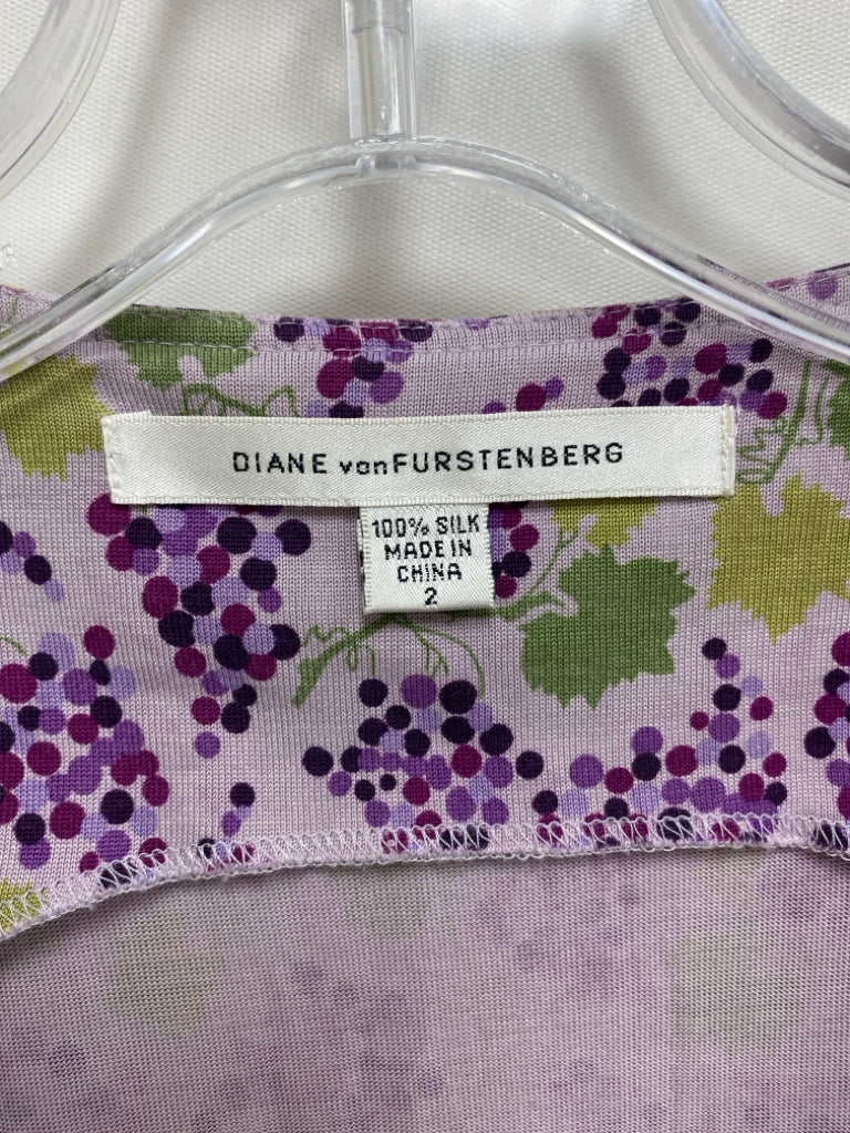 Diane Von Furstenberg Size 2 Lavender Purple/Green Grapes Silk Ladies Dress