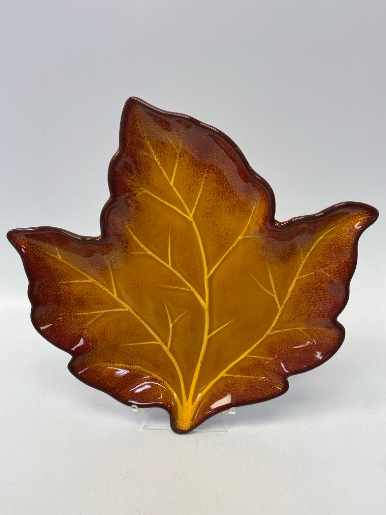 Better Homes &amp; Gardens Brown Red Fall