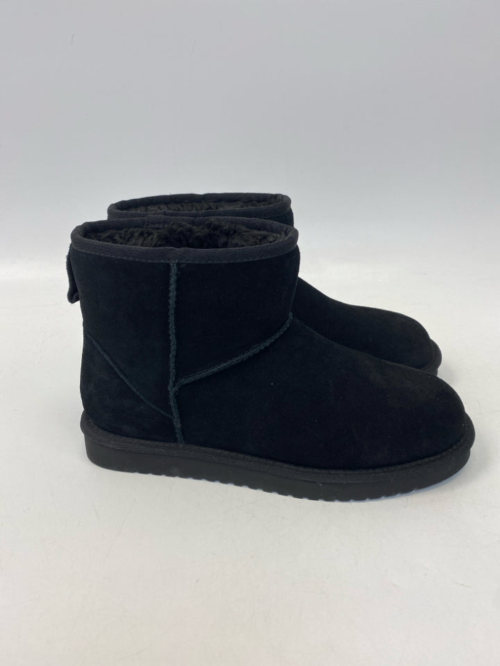 UGG US Shoe Size 8 Black Boots