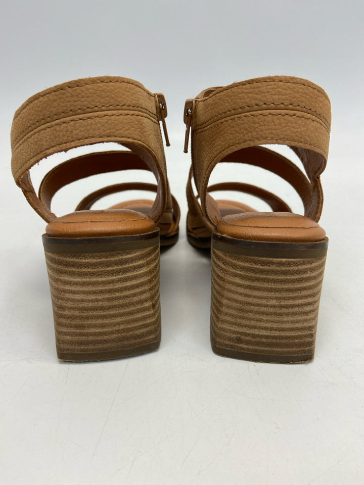 Lucky Brand  Size 6.5 Brown Sandals