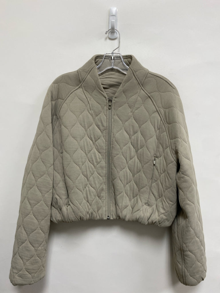 Lululemon Size 6 Sage Zip Down Quilted Ladies Jacket