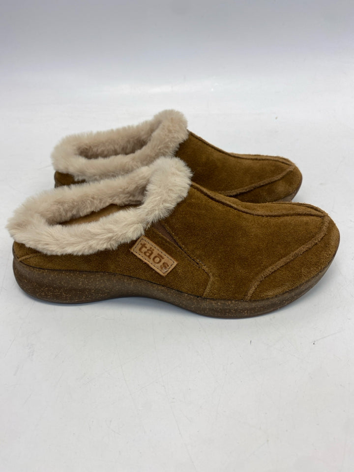 Taos US Shoe Size 6 Caramel Flats