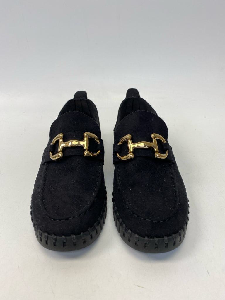 Ilse Jacobsen Hornbaek EU Shoe Size 40 US Shoe Size 9.5 Black Gold Flats