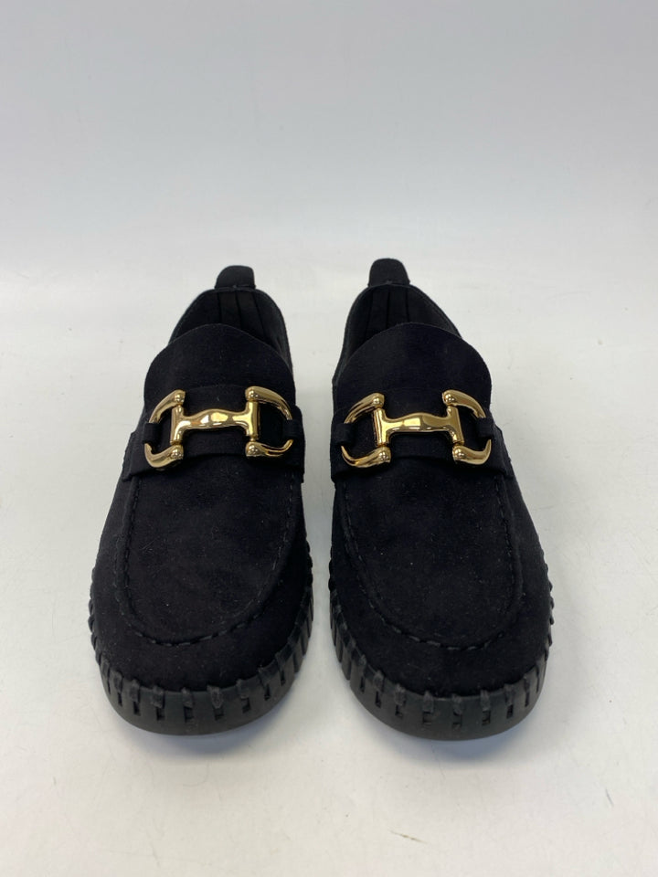 Ilse Jacobsen Hornbaek EU Shoe Size 40 US Shoe Size 9.5 Black Gold Flats