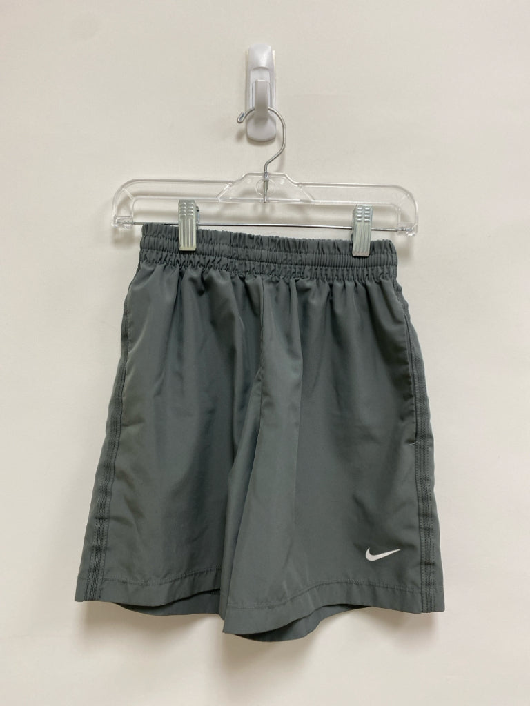 Nike SIZE S Gray Pull-on Boy&