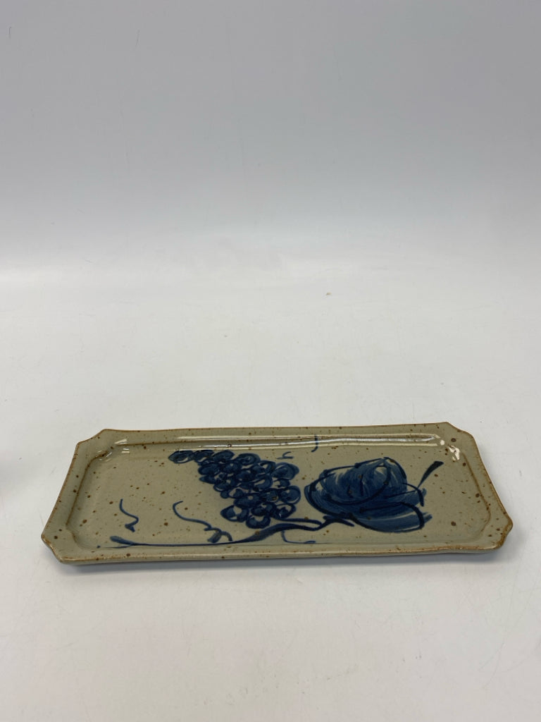 Cream Blue Grapes Pottery