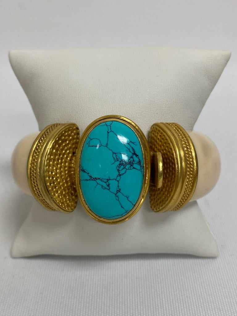 NWT Julie Vos Cream Turquoise Stones Bracelet