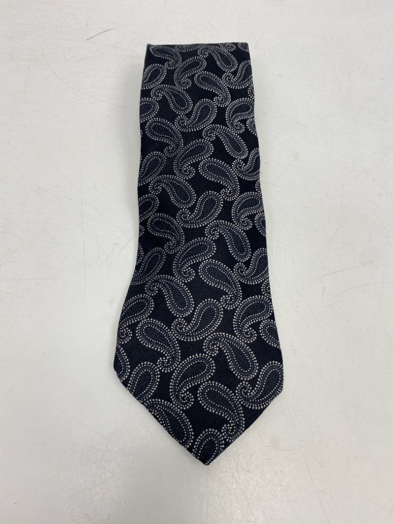 Tommy Hilfiger Black Paisley Men&