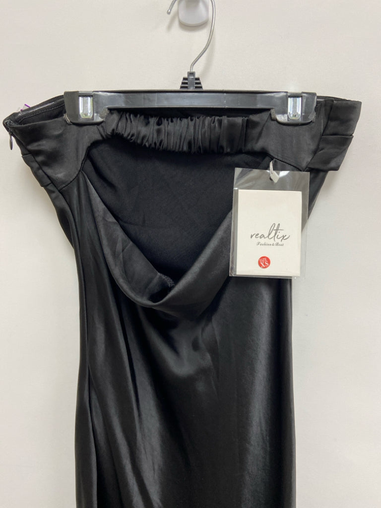NWT Size XS Black Strapless Ladies Dress