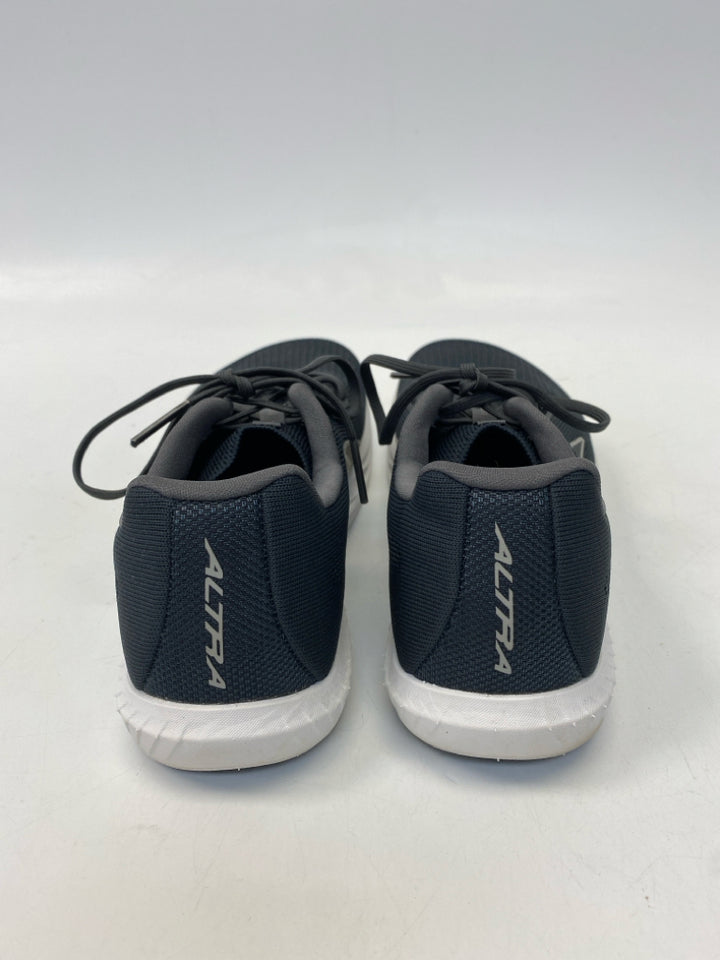 Altra  Size 9 Dark Gray Lace-up Sneakers