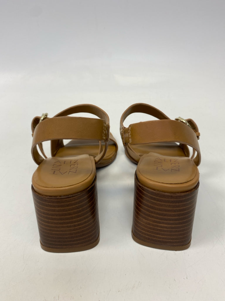 Naturalizer  Size 6.5 Brown Sandals