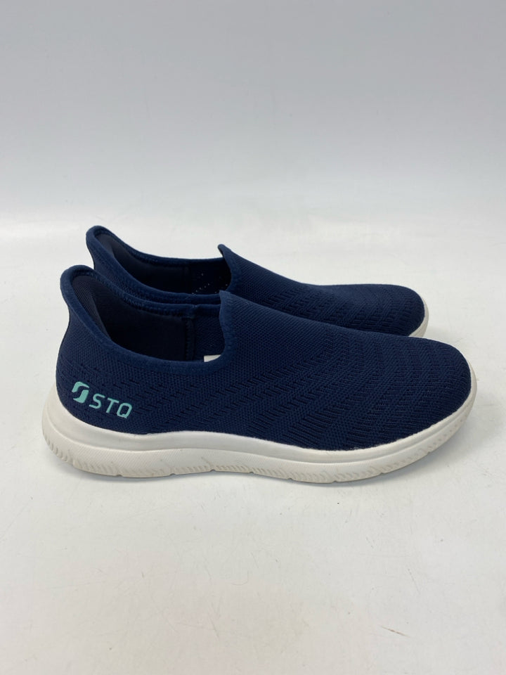 US Shoe Size 8 Navy Sneakers