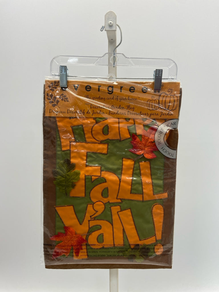 NEW/PKG Orange Green/Brown Leaves Fall