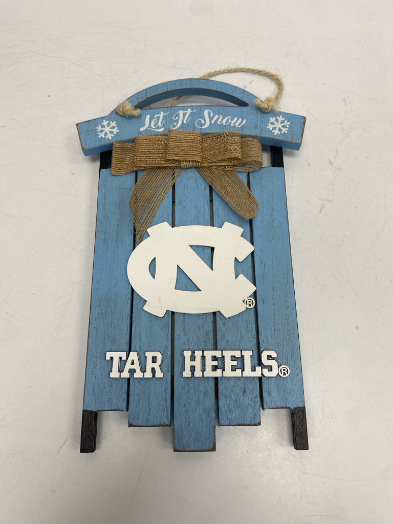 Blue White UNC Christmas