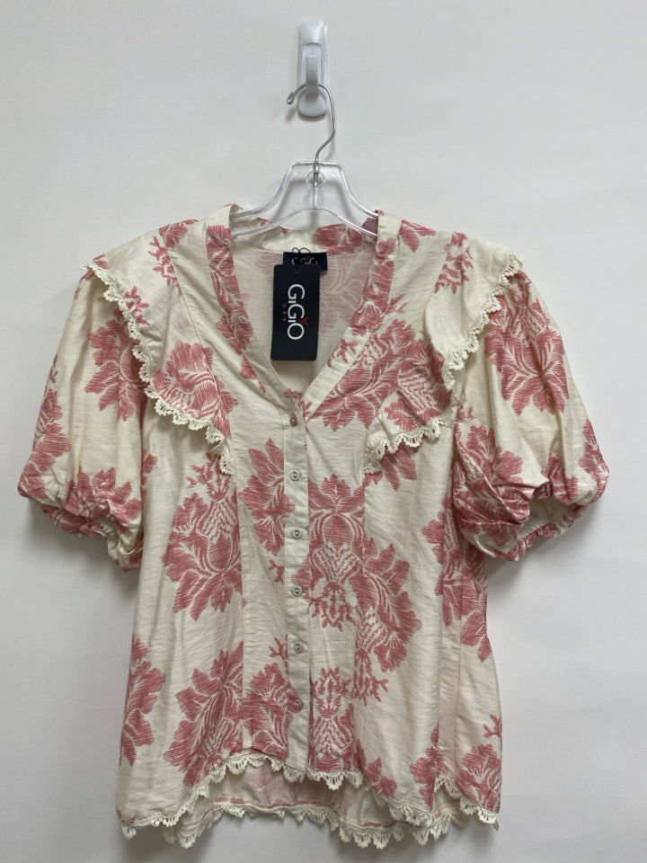 NWT GiGiO Size L Cream Pink Flowers Puff Sleeve Ladies Top